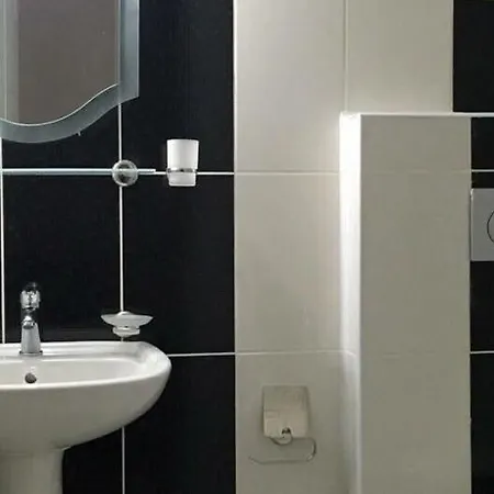 Palace - Halal מלון