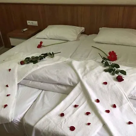 מלון Palace - Halal סייד