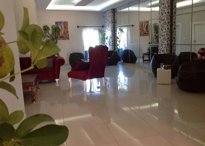 Отель Palace - Halal *