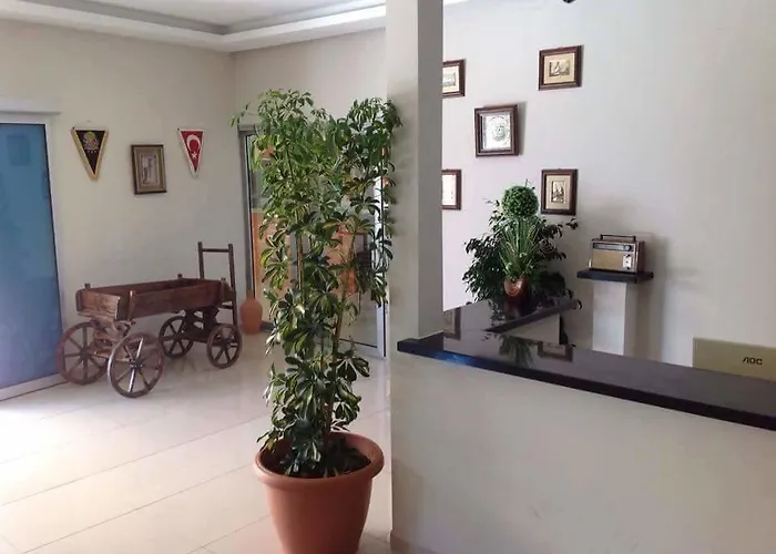 Отель Palace - Halal Сиде