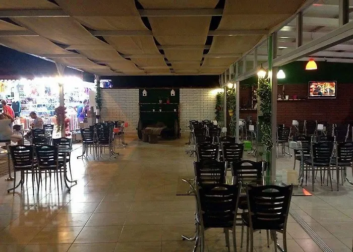 Отель Palace - Halal