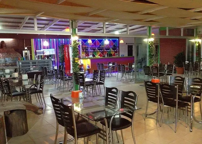 Palace - Halal Сиде