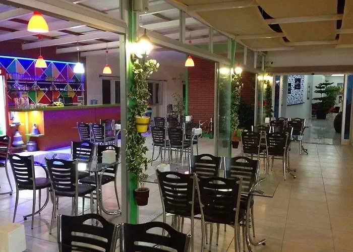 Palace - Halal Отель